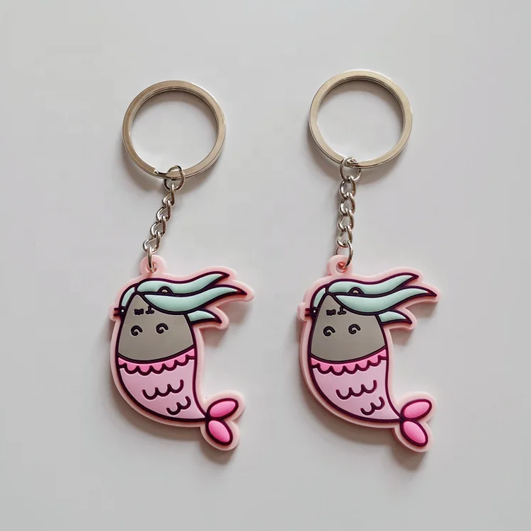 Custom fashion fancy keyring pvc silicon rubber key chain personalised bee keychain