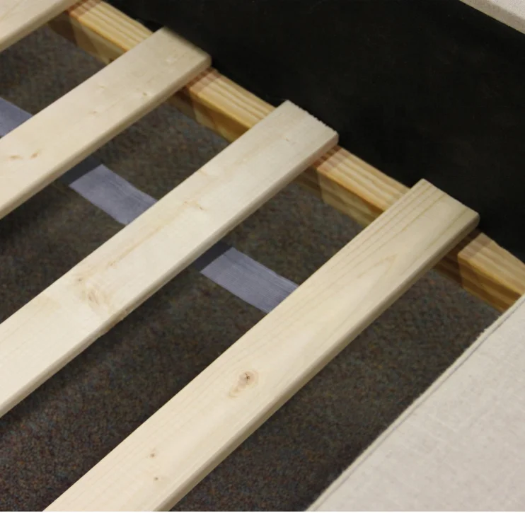 Factory made more Popular sales Solid wood bed to Japan