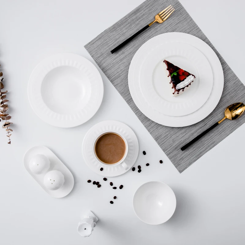 Luxury hotel restaurant food dishes plates dinnerware ceramic catering bone china white round dinner for 5