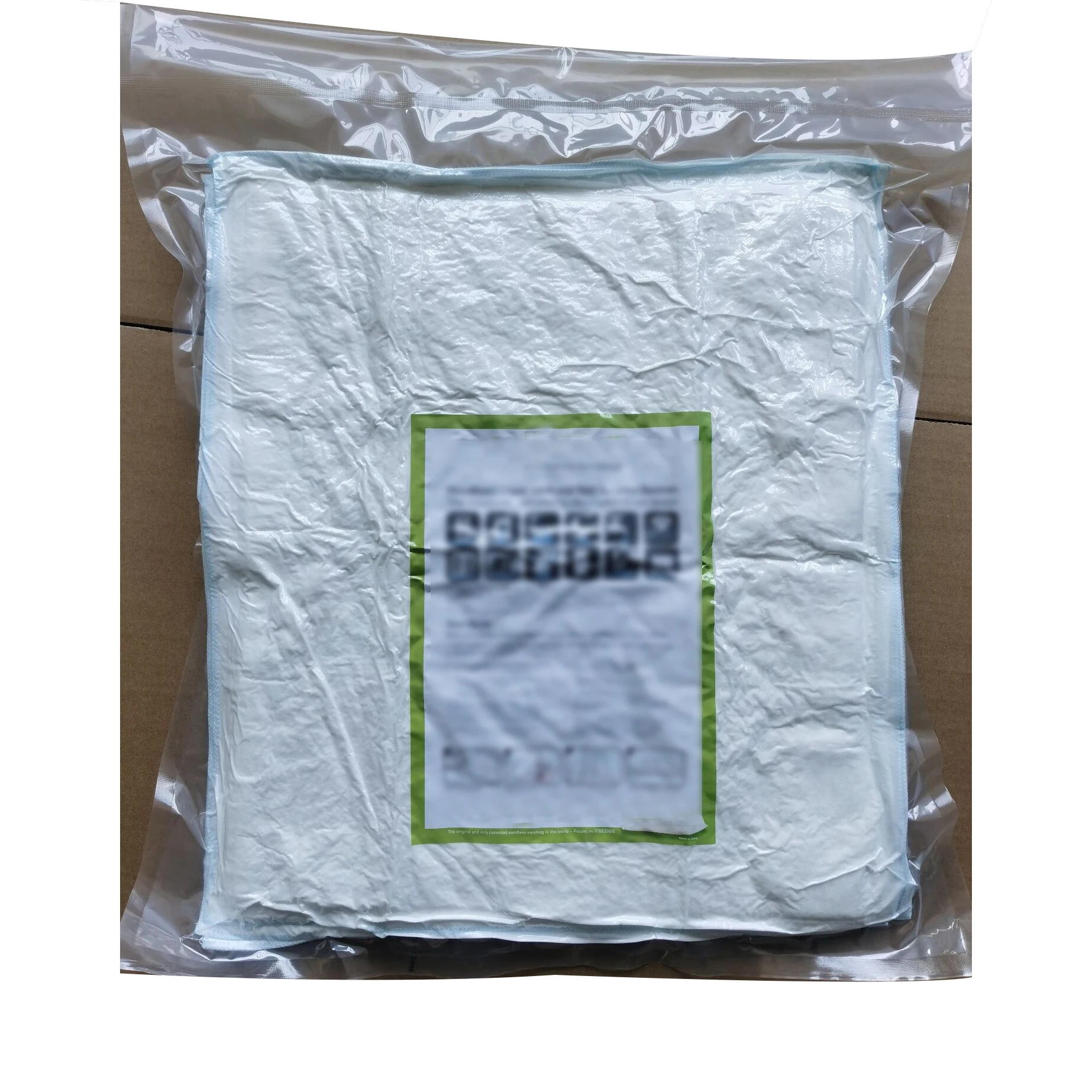 
Flood absorbent pads packed in vaccume bag 