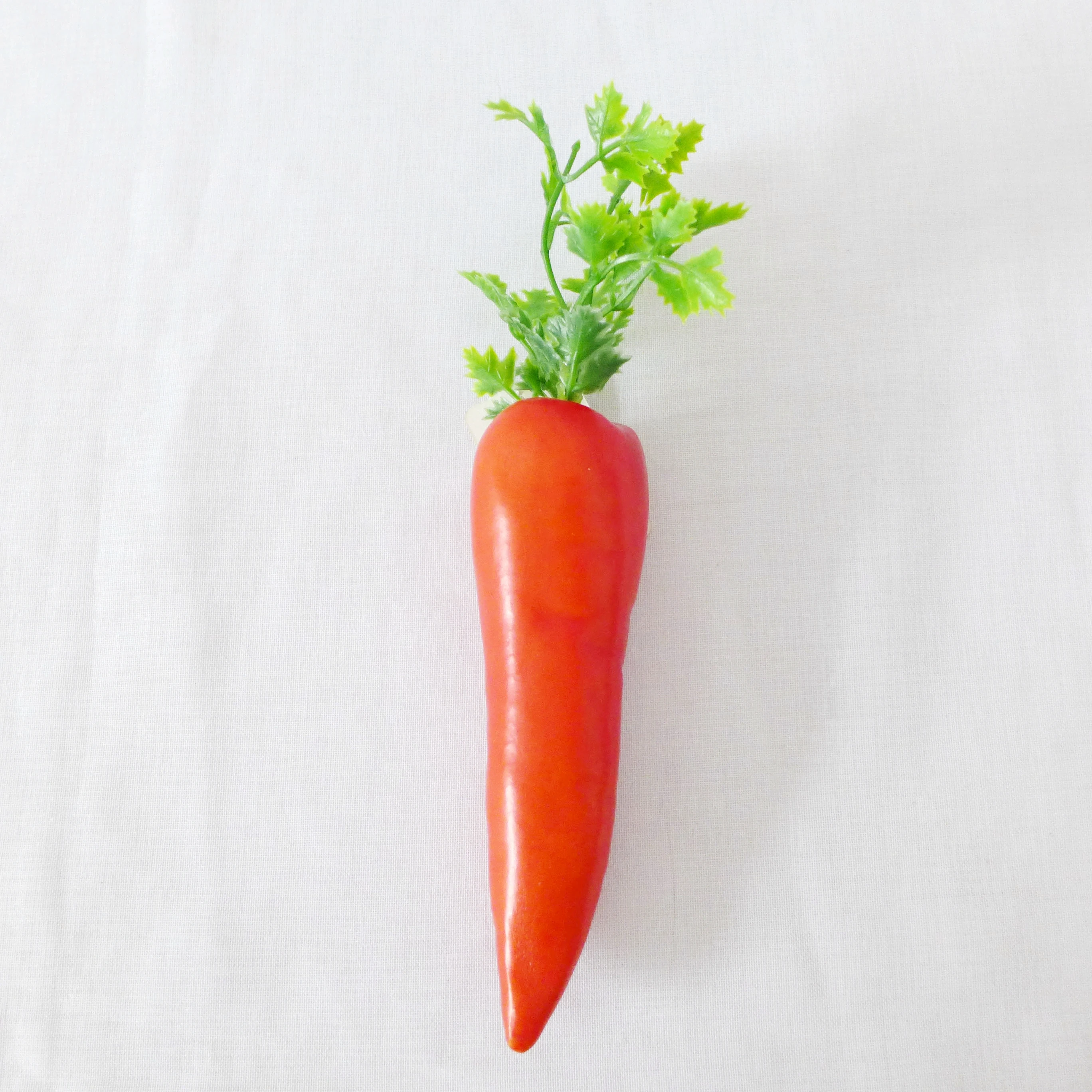 Wholesale Realistic Vibrant Foam Carrots Artificial Vegetable Props DIY Pretend Play Christmas Halloween Thanksgiving