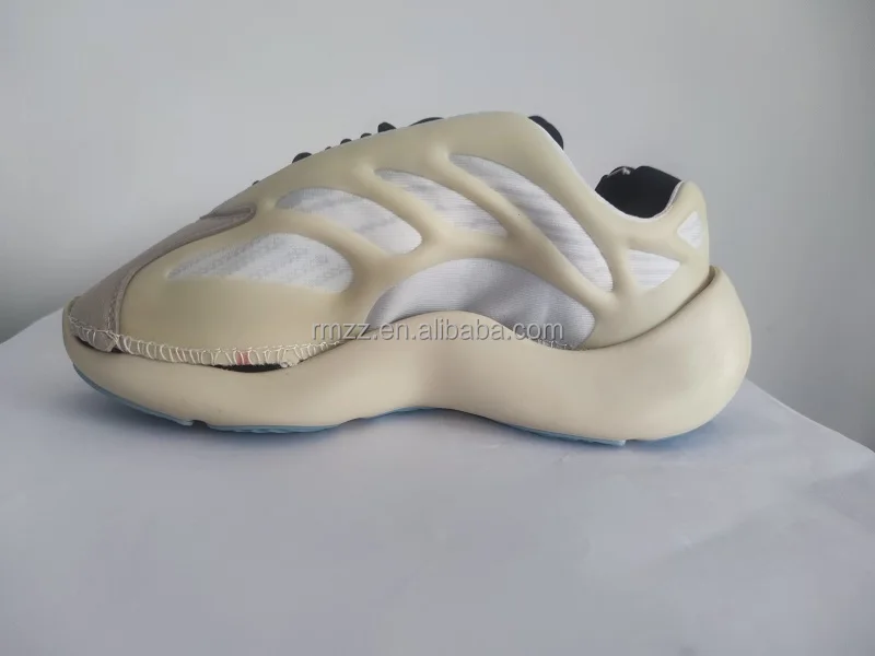 Factory outlet popular sneaker upper capelladas de zapatillas customizable sneaker semi-finished upper