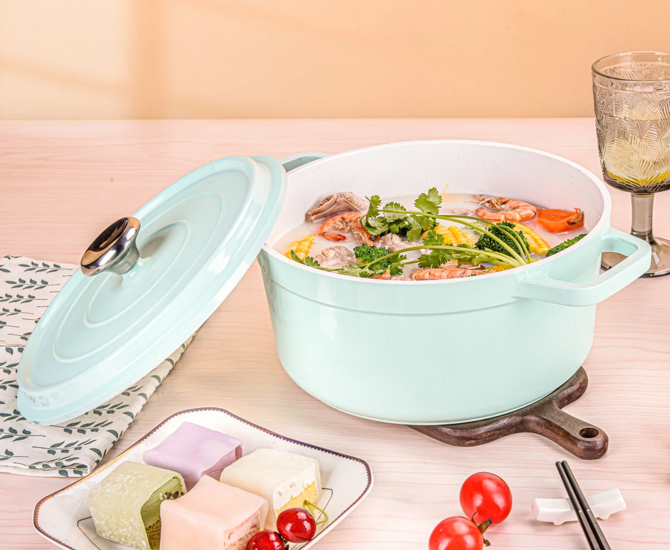 Stew POT Soup Cooking Pot with Heat Resistant Handles enamel coating