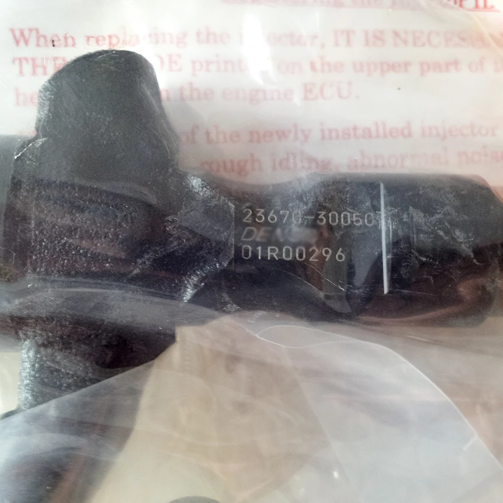 Diesel engine 23670-30050 23670-39096 fuel injector 095000-5881