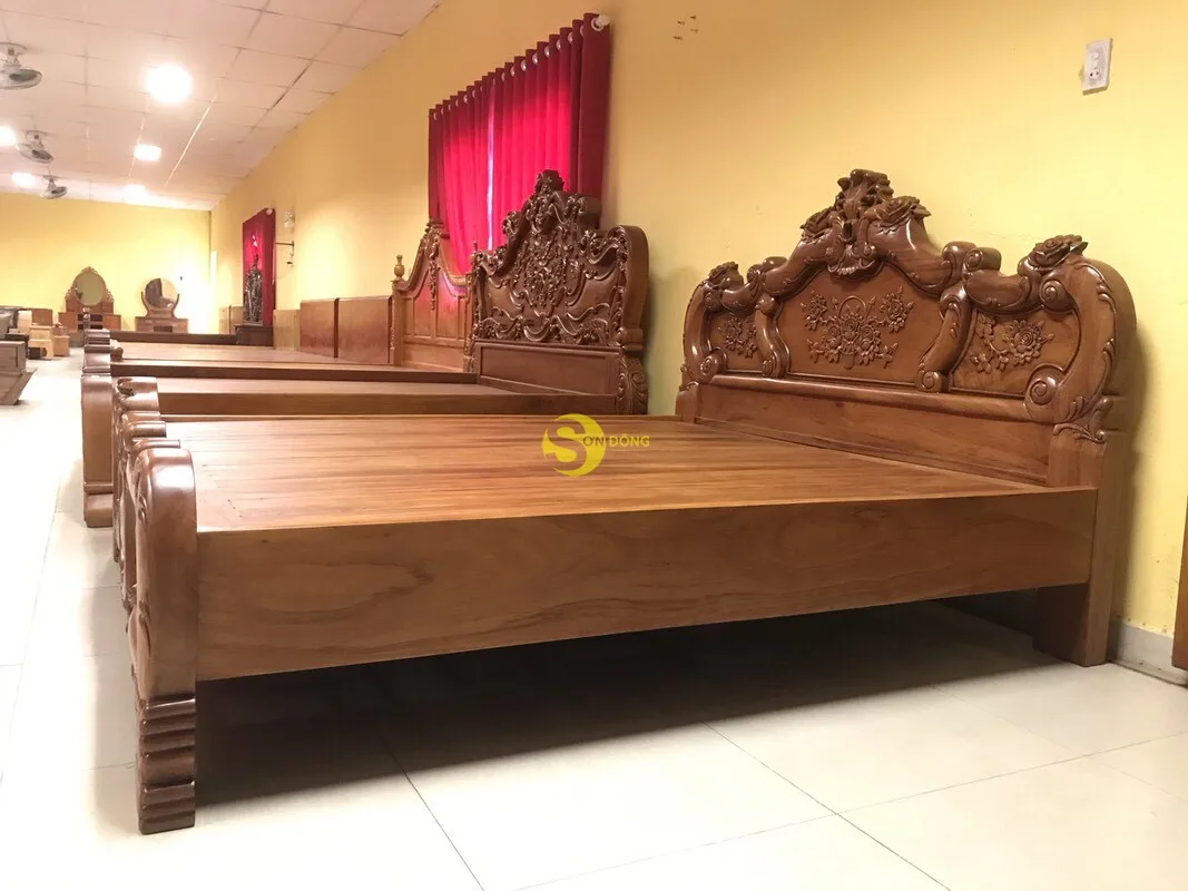 Королевская роскошная кровать/классическая двойная спальня из натурального дерева