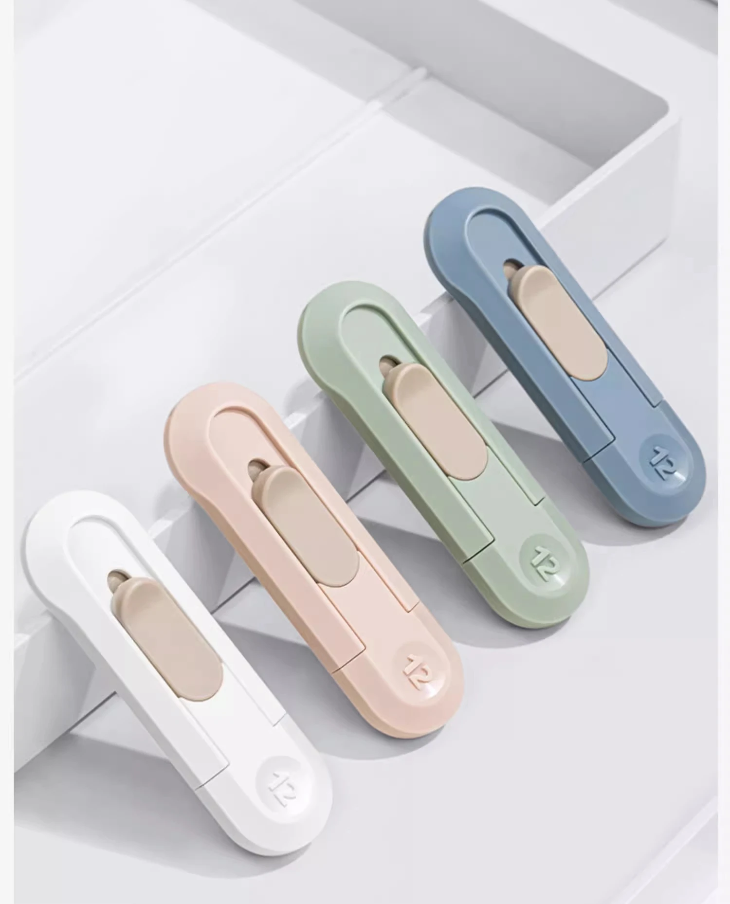 Cute Egg Mini Portable Utility Knife Paper Cutting Office Stationery Cutting Mini Utility Knife