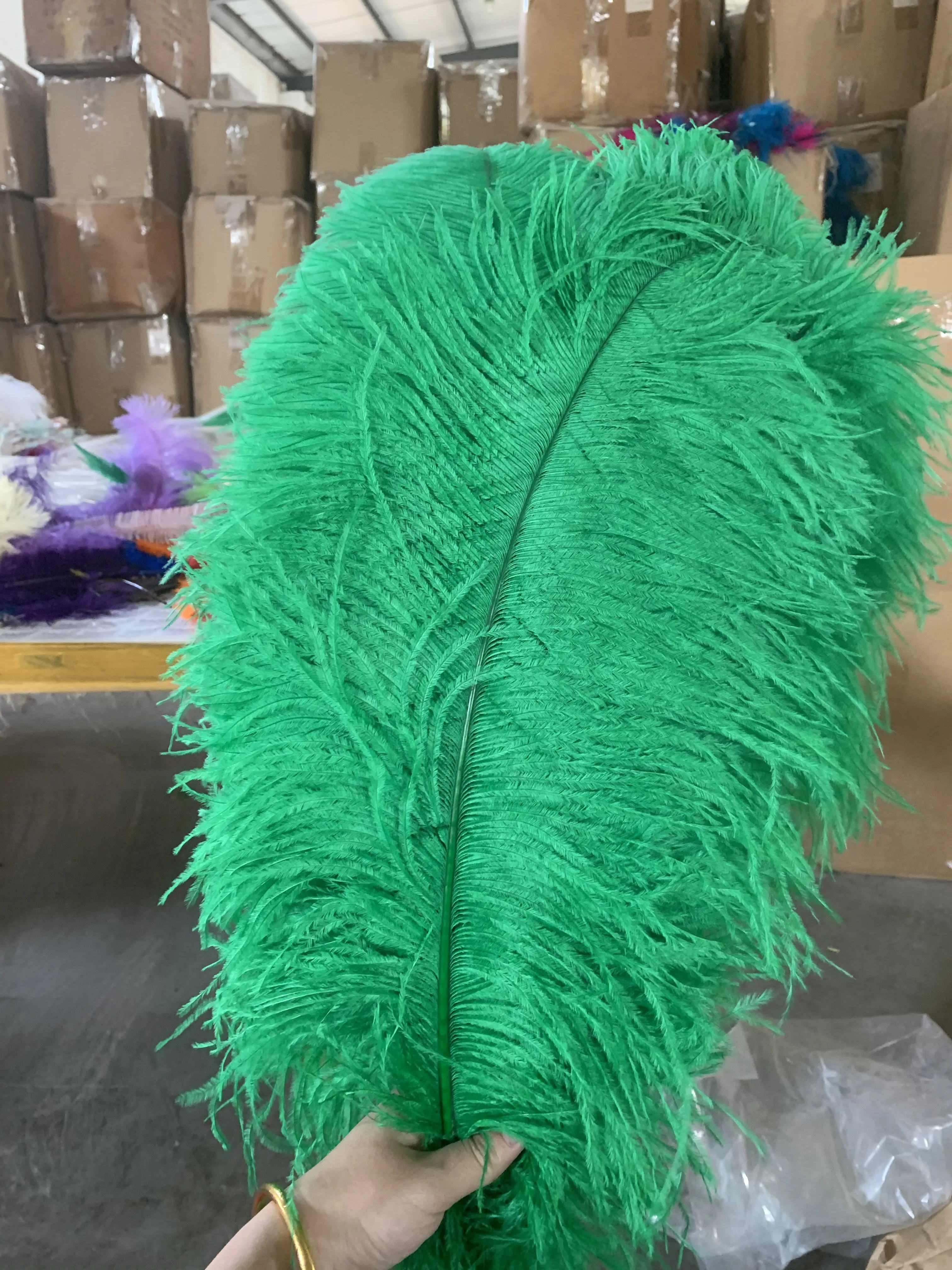 Wholesale DIY Craft Home Floral purple bulk feather decor plume large ostrich feathers for wedding centerpieces carnival party