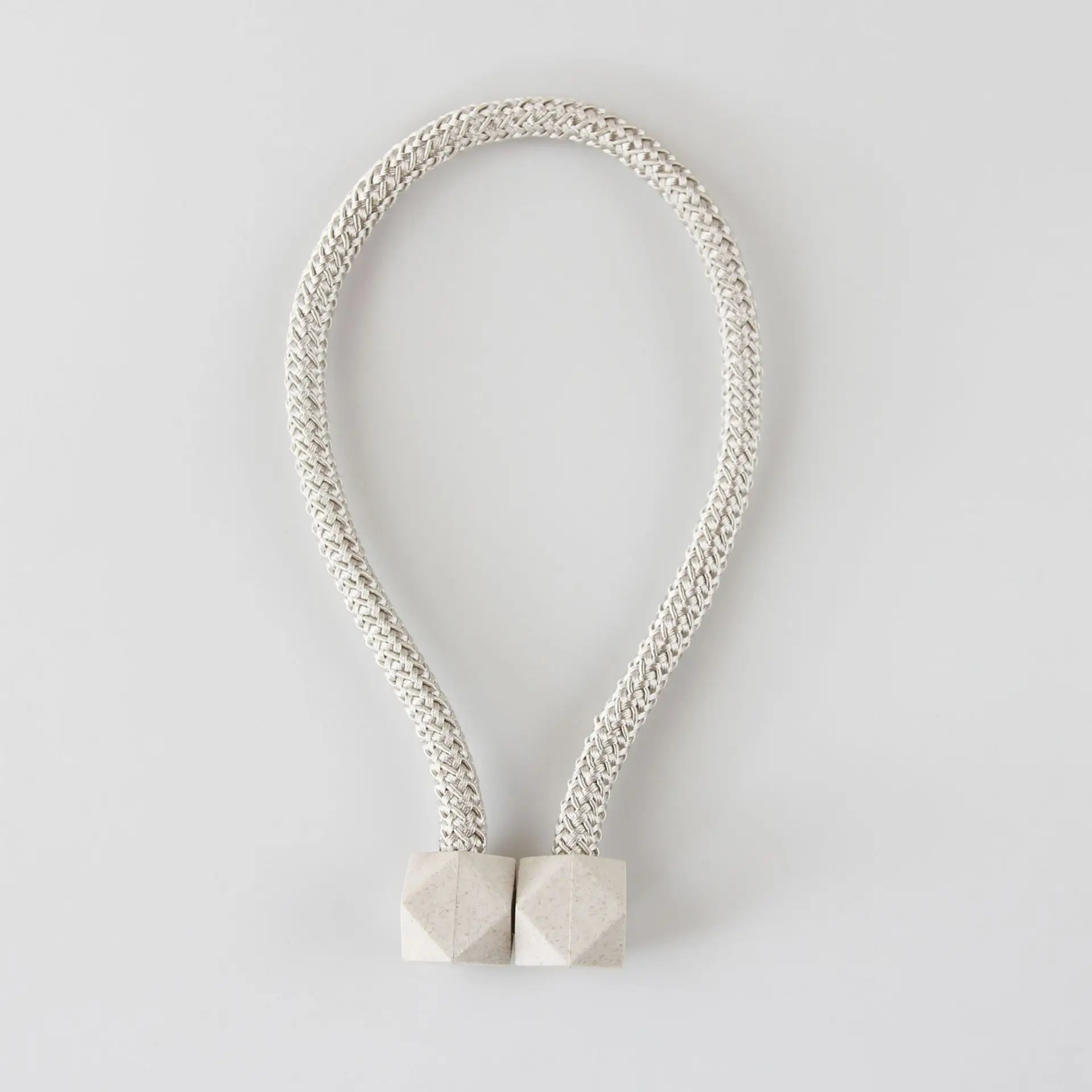 Magnetic Curtain Tiebacks Decorative Curtain Holdback Rope Convenient Tie Backs Strong Magnet Curtain Holder Clips