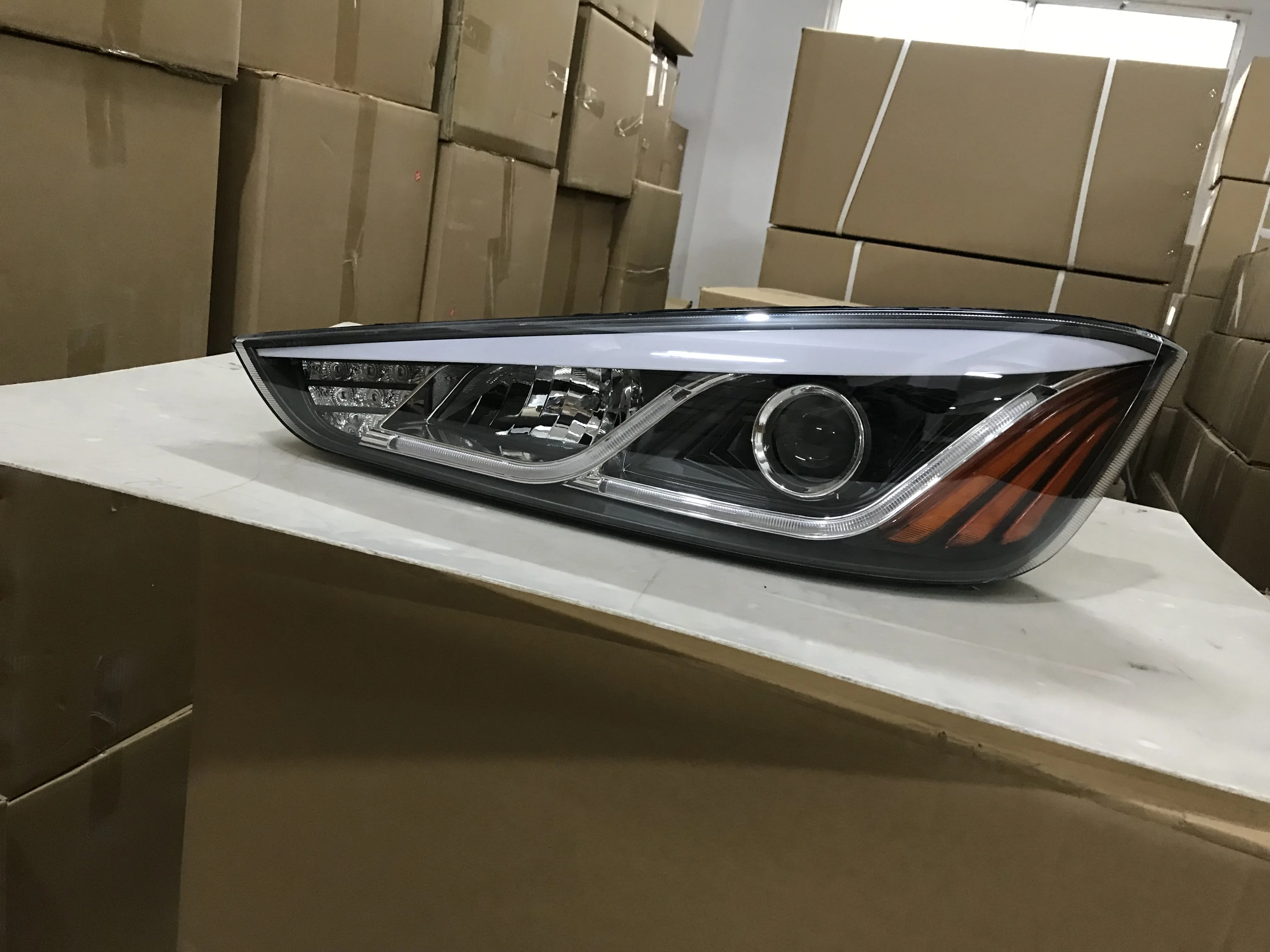 Запчасти для автобусов снаружи автобуса лампы led головной свет HC-B-1591-3