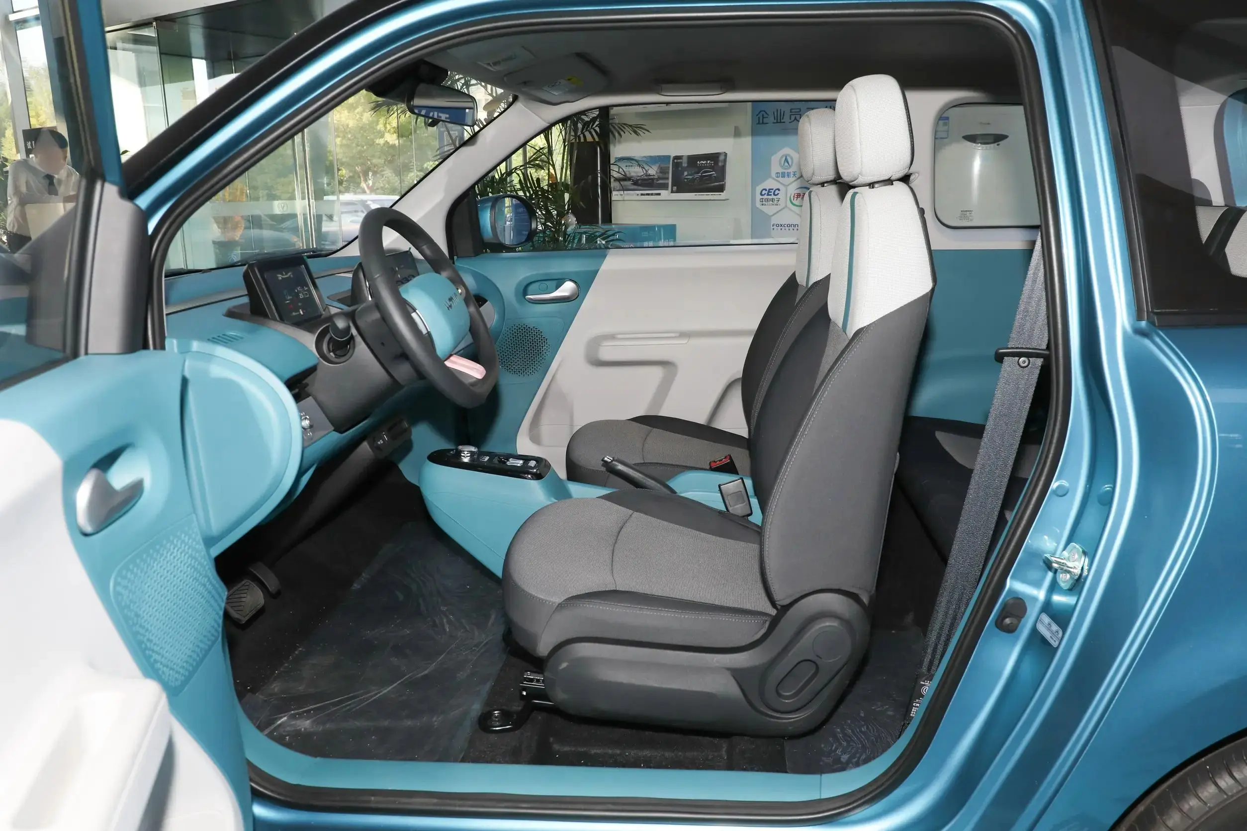 2024 Chinese cars changan lumi electric car 210km range new energy vehicles electric car adult
