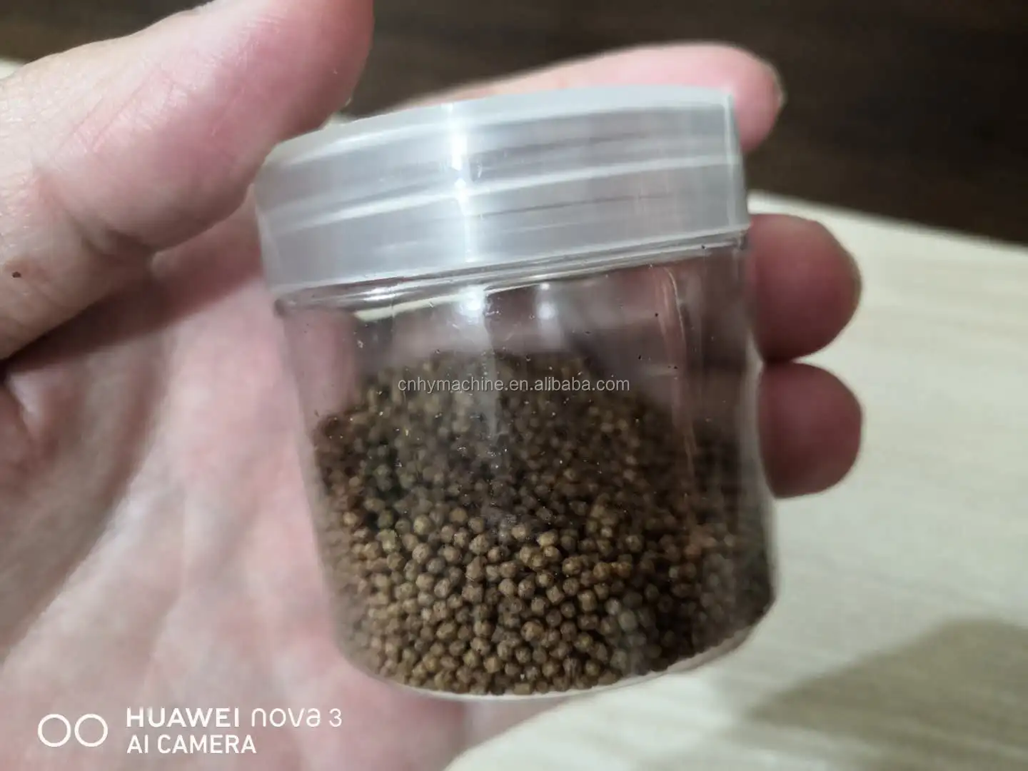 High performance fish feed extruder 1 ton per hour 0.5mm service life floating fish feed extruder machine