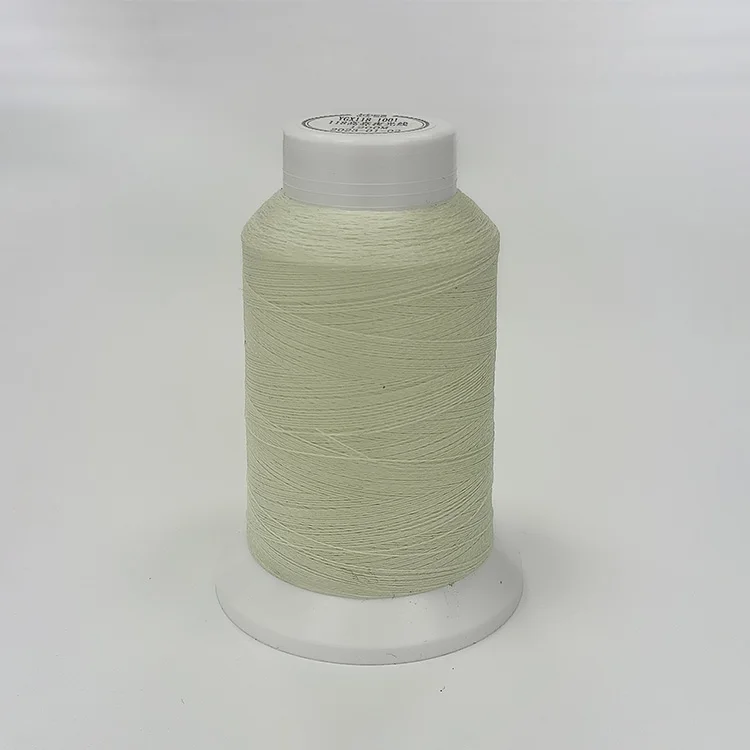 Прямая продажа с завода полиэфирная светящаяся в темноте Вышивальная нить разноцветная для