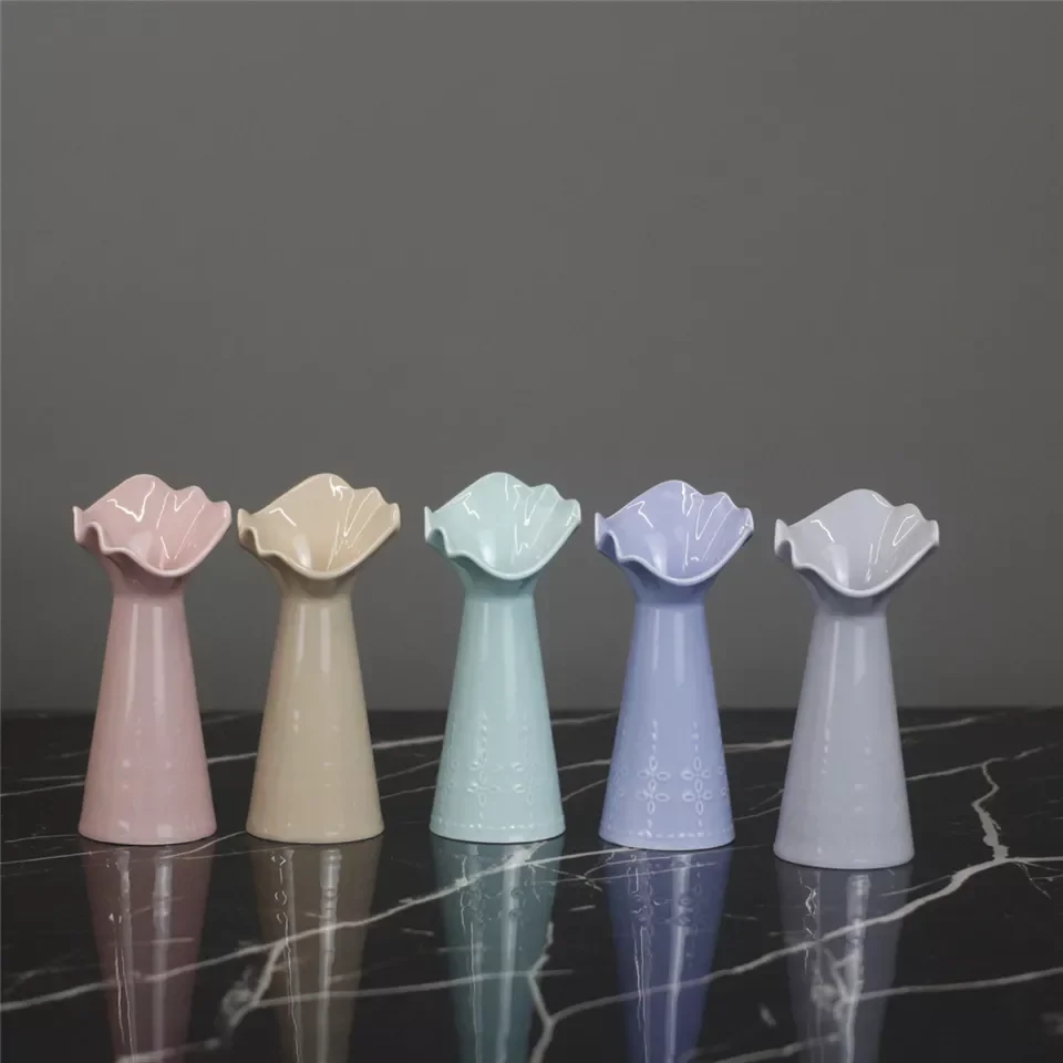 Ceramic Small Flower Vase Home Decoration Modern Decorative Vases For Home Hotel Wedding Garden