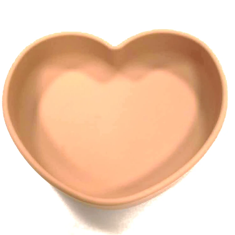Wholesale BPA Free New Heart Shape Eco-friendly Children Tableware Silicone Suction Baby Plate with Spoon For Home