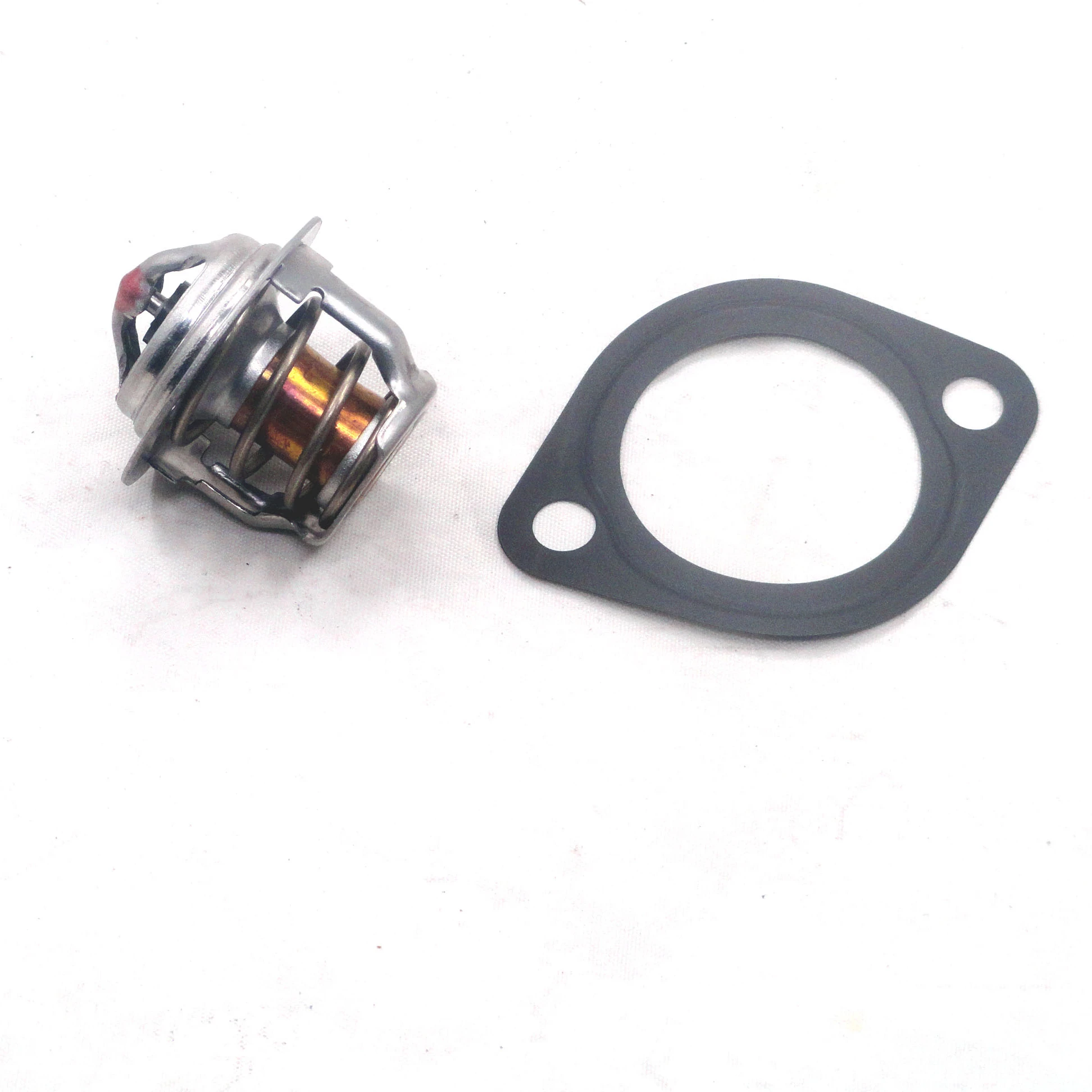 carrier transicold WATER THERMOSTAT 25-39236-01 ,large for Kubota  CT 3.69 ,CT4.91,CT4.134 refrigeration unit