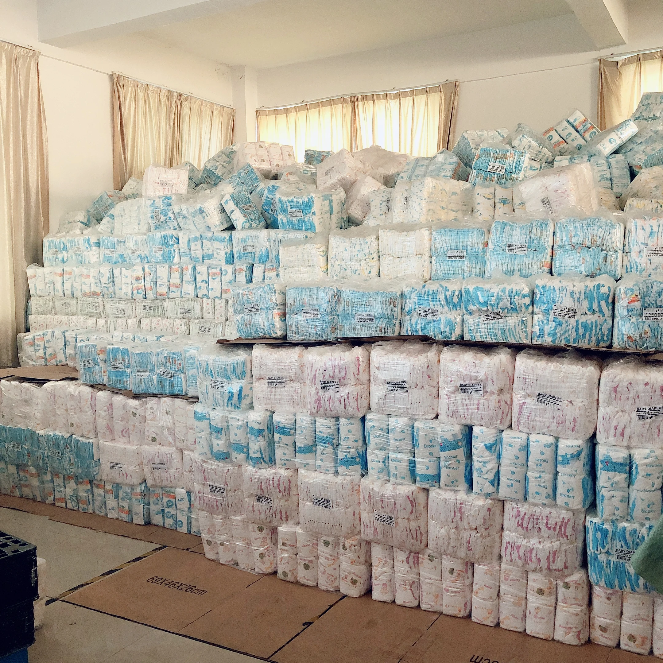 OEM Manufacturer Factory in China soft comfortable pe film/cotton film Top selling NOT B GRADE BABY DIAPER