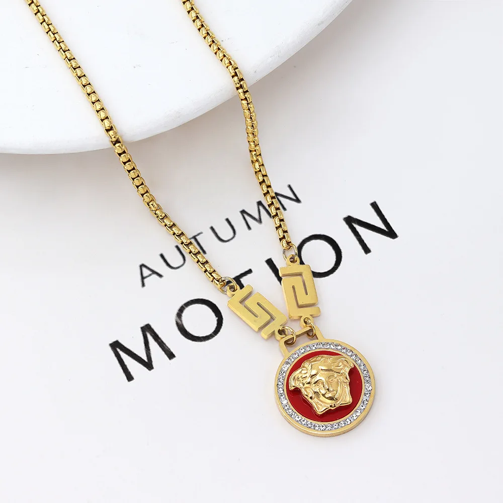 High Quality 18k Gold Plated Stainless Steel Designer Jewelry Famous Brands Luxury Earrings Bracelet Necklace Jewelry Set