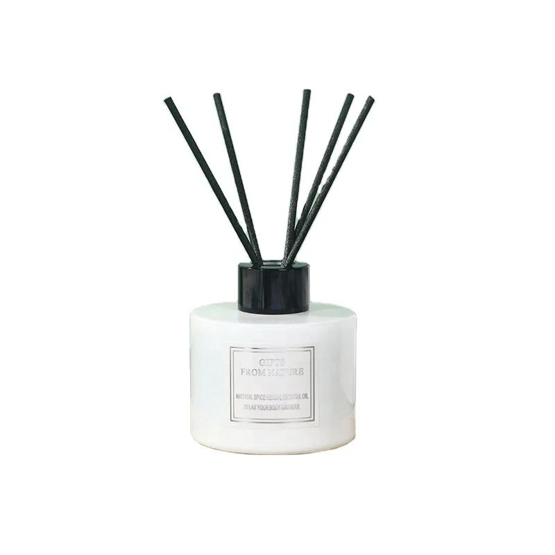 Luxury Home Decorative Aromatherapy Essential Oil Fragrance Perfume Crystal Glass Bottle Reed Diffuser