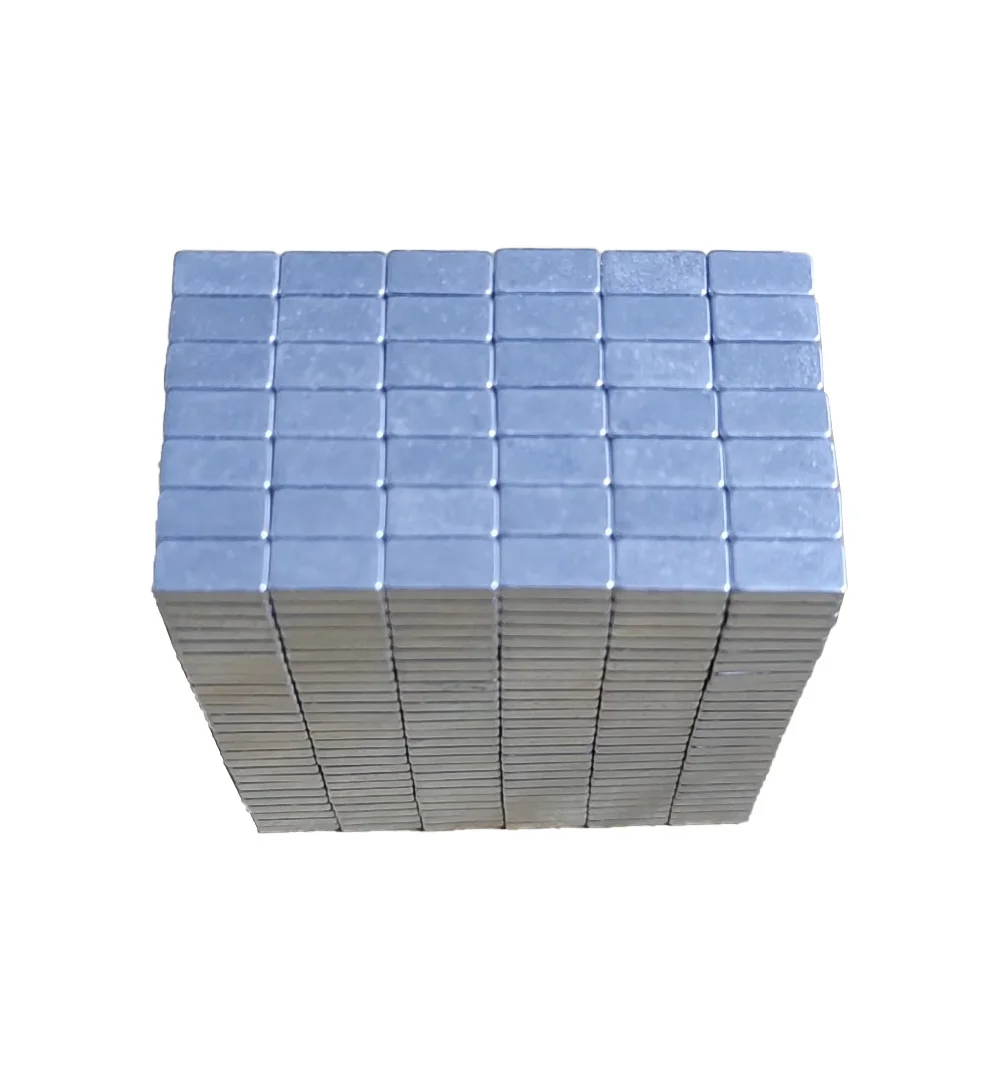 N52 Super Strong Fulling Force Permanent Square Thin Neodymium Magnet