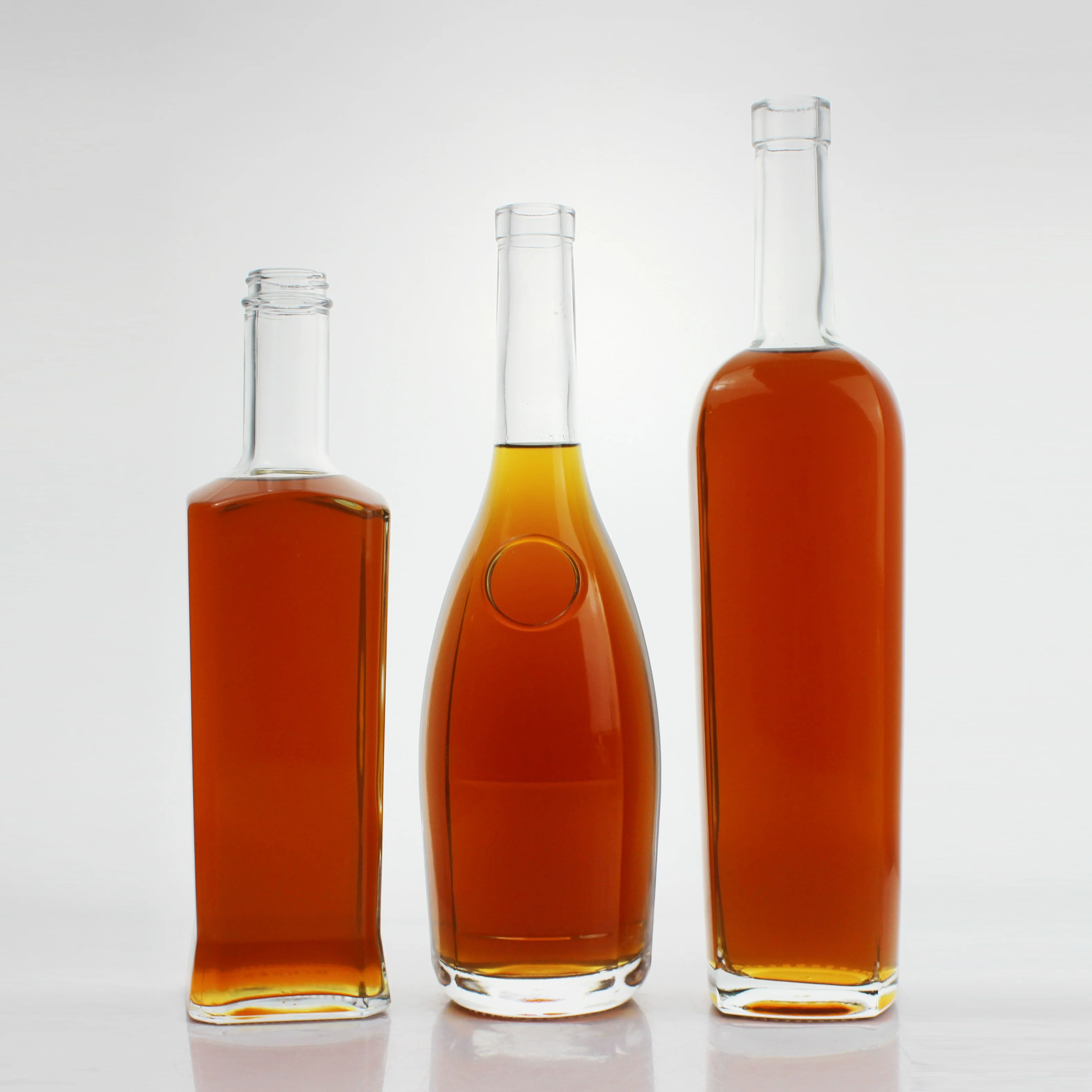 2022 sell like hot cakes cheap affordable 100ml 300ml 500ml glass bottles whisky wine vodka bottles