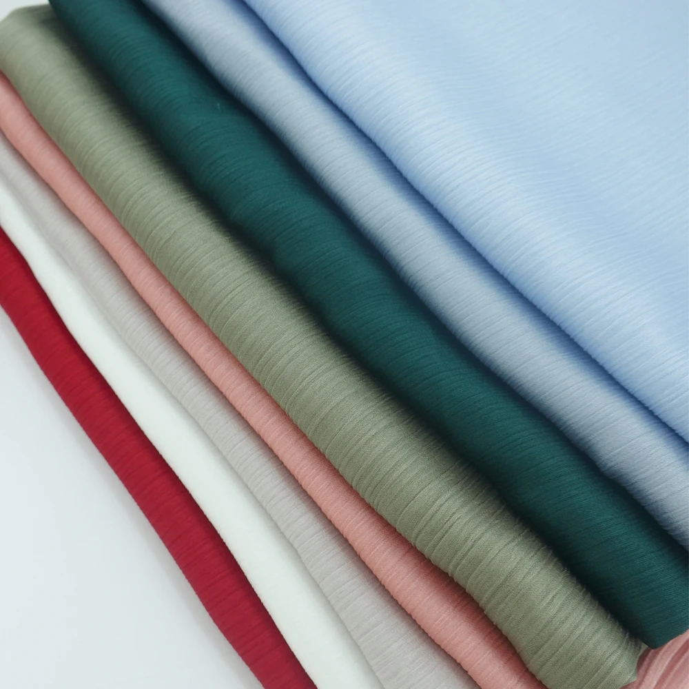 2021 Latest Fashion Scarves Hijabs Turkish Muna Satin Hijabs Women Customised Chiffon Scarf