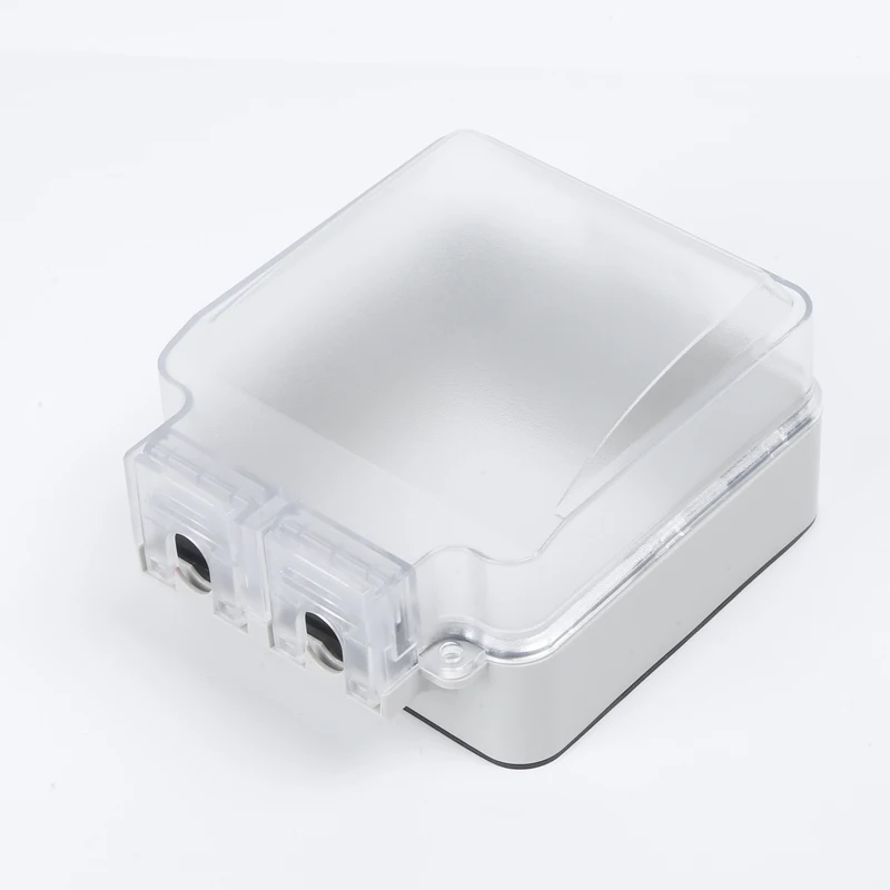 IP66 Outdoor Waterproof outlet or socket with 4 Outlets US Standard And Easy Installation