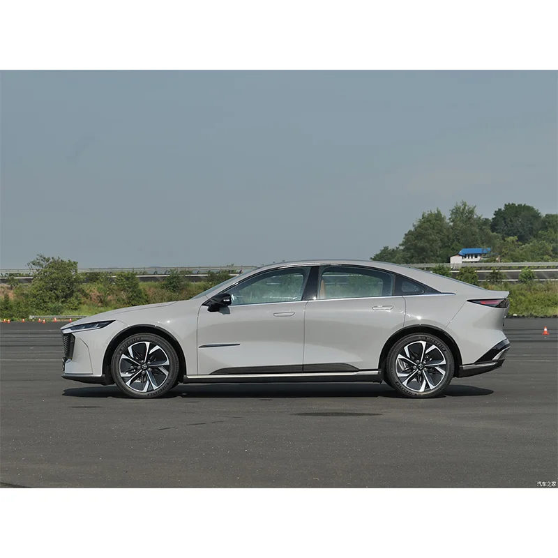 Mazda EZ-6 Новый энергетический автомобиль 5-дверный 5-местный хэтчбек REEV Car Электрический гибрид EV расширенный диапазон
