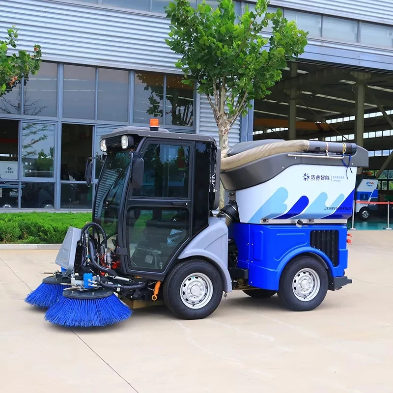 New Four Wheel Truck Street Road Sweeper Machine Multi-Functional Garbage Cleaning Device with Reliable Motor Engine Gearbox
