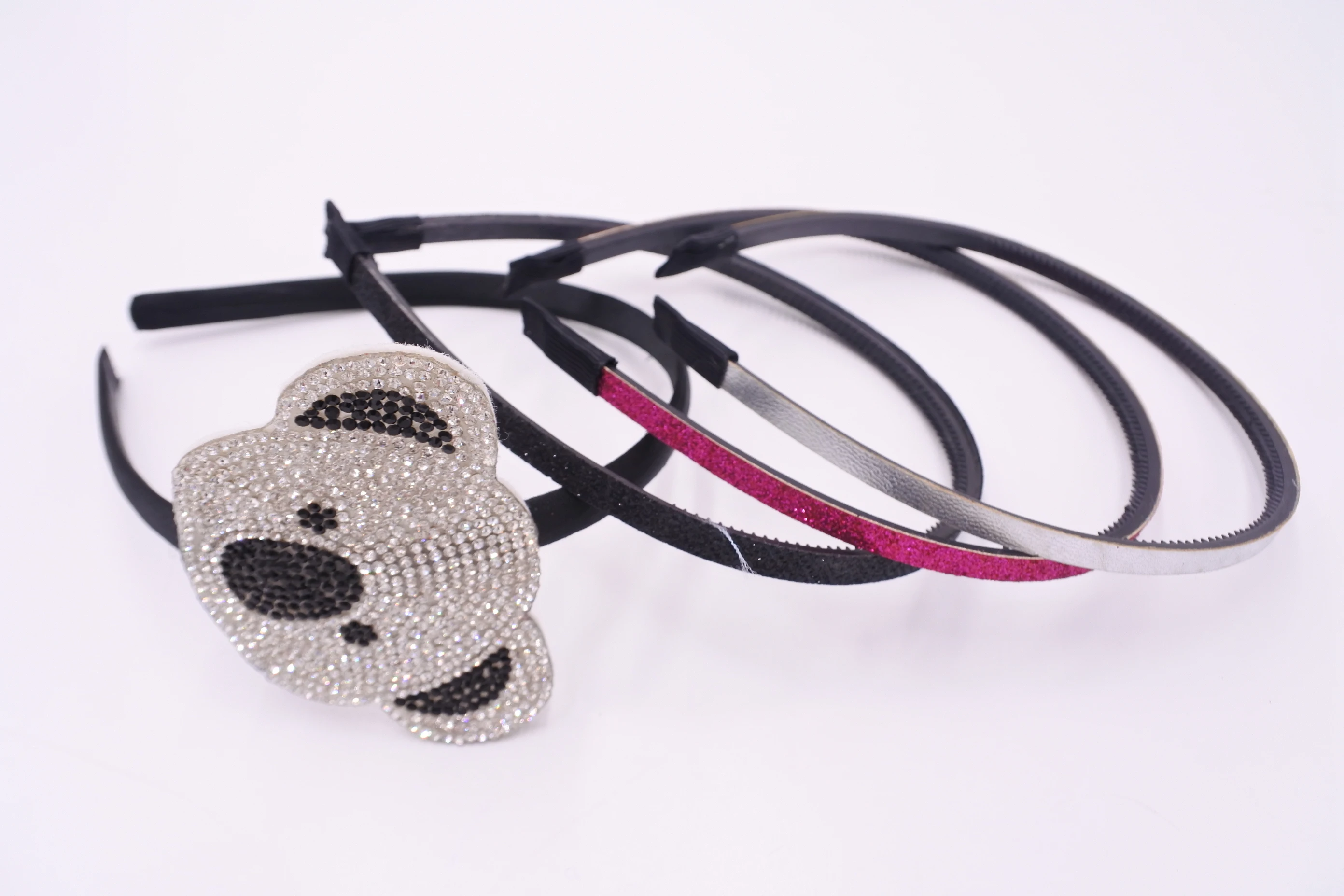 
lovely bear face and smile face with small crystal decoration headband sets for girls 