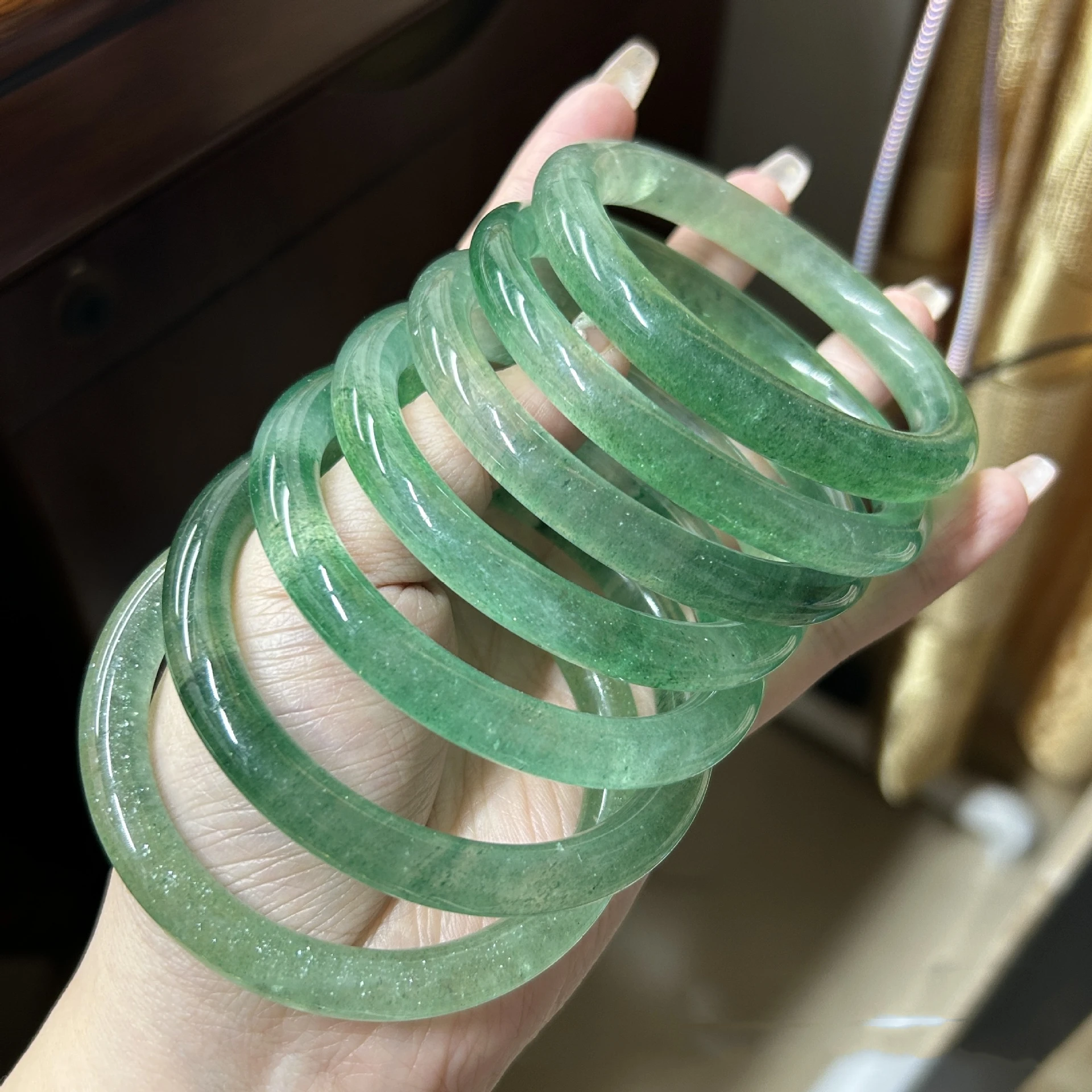 Natural Stone Crystal Ice High Quality Wholesale Light Green A Grade Jadeite Jade Bracelet Bangle For Women Men