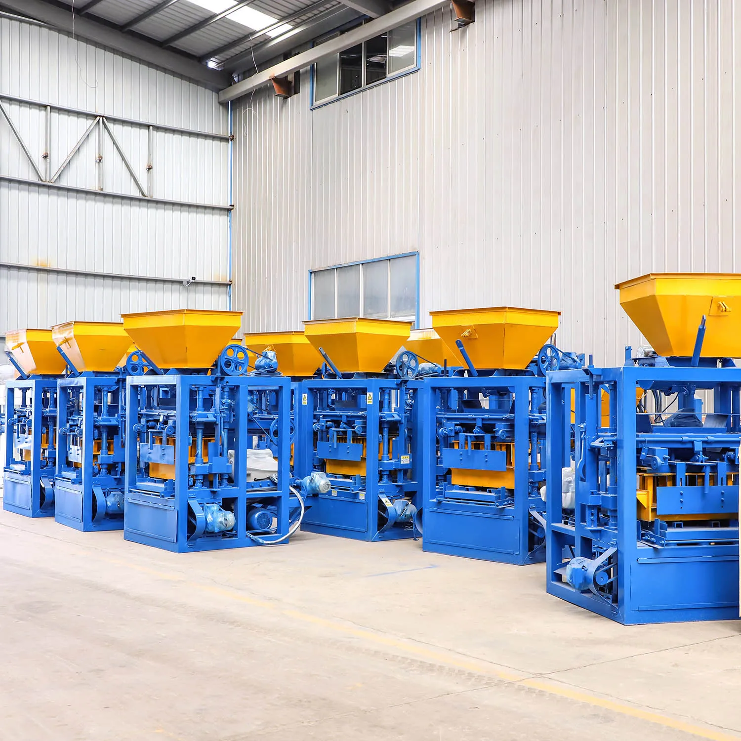 Construction machinery equipment  QT4-24 concrete block machine in jamaica for sale