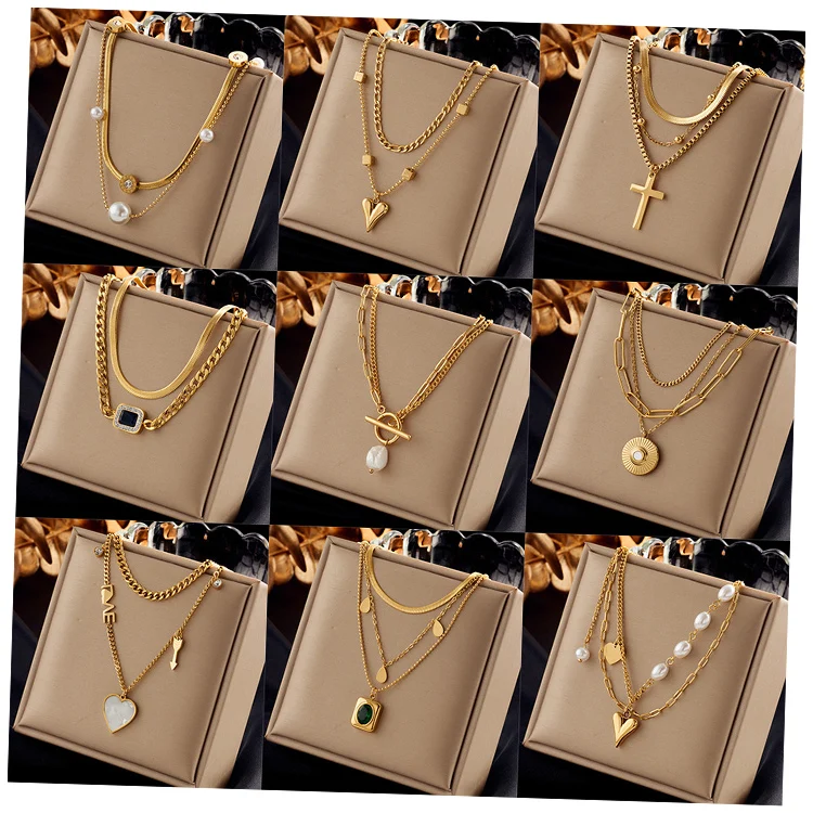 Многослойное ожерелье с изумрудным жемчугом