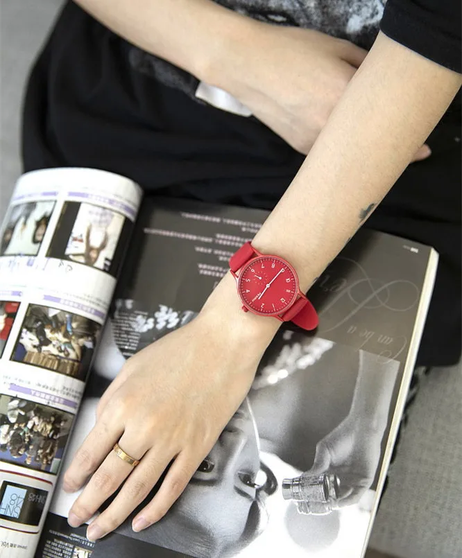 trend design sport watch fashion quartz watch with waterproof teenage girls watch