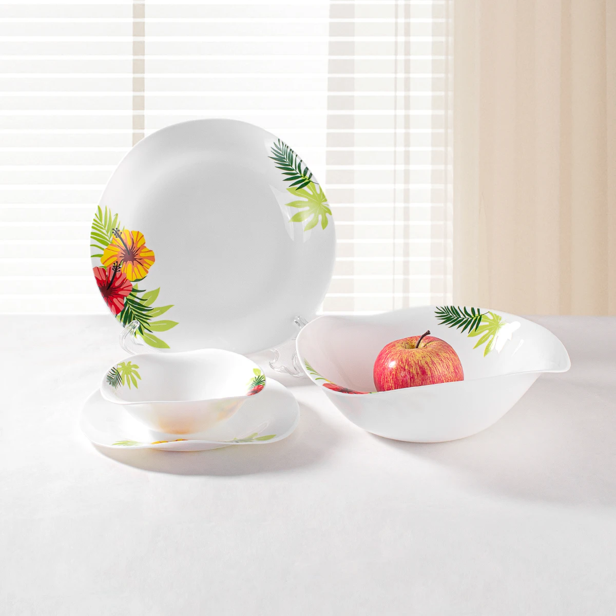 Wholesale high quality 12inch resistant opalware glass plate microwave safe oval shape printing opal dinner plate