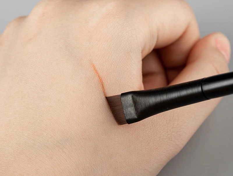 Ultra Fine Eyeliner Brush Synthetic Bristles Eye Makeup Tool Angled Eyeliner Brush Fine Eye Liner Makeup Brush