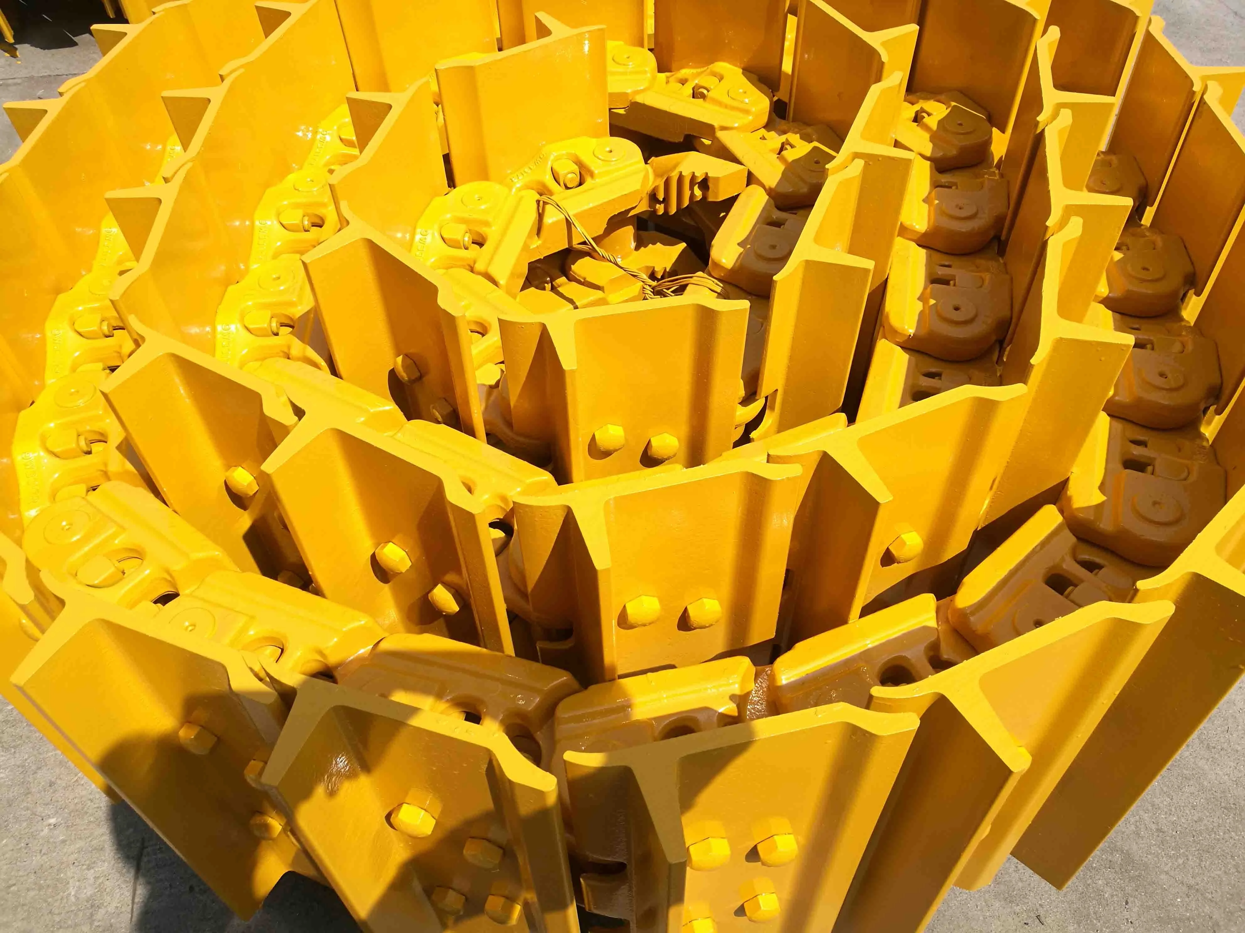  Гусеничная лента 2000h для бульдозера D6 D6C D6D D6H гарантия