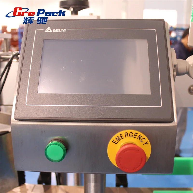 Full automatic round bottle labeling machine auto PET bottle labeler auto plastic bottle labeling machine