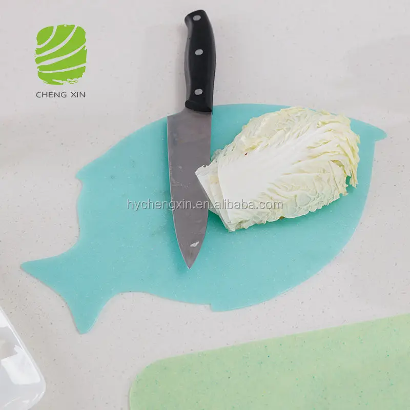 Wholesale Flexible Non-Slip Marble Speckle Effect Animal Shape Plastic Chopping Cutting Board Set Of 4 For Kitchen Use