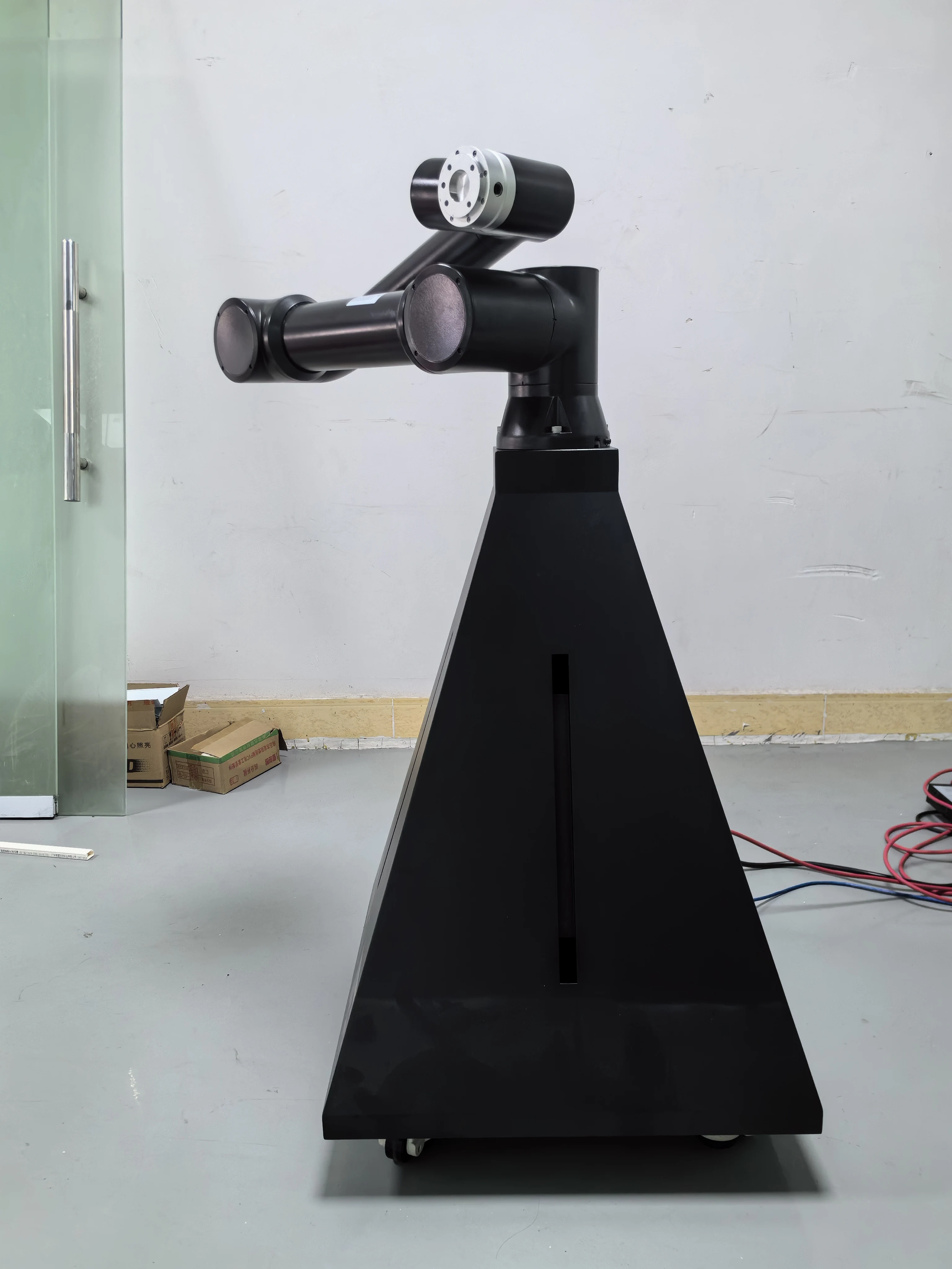 Automatic Rotating 3D glambot robotic arm camera robot camera camera robot arm