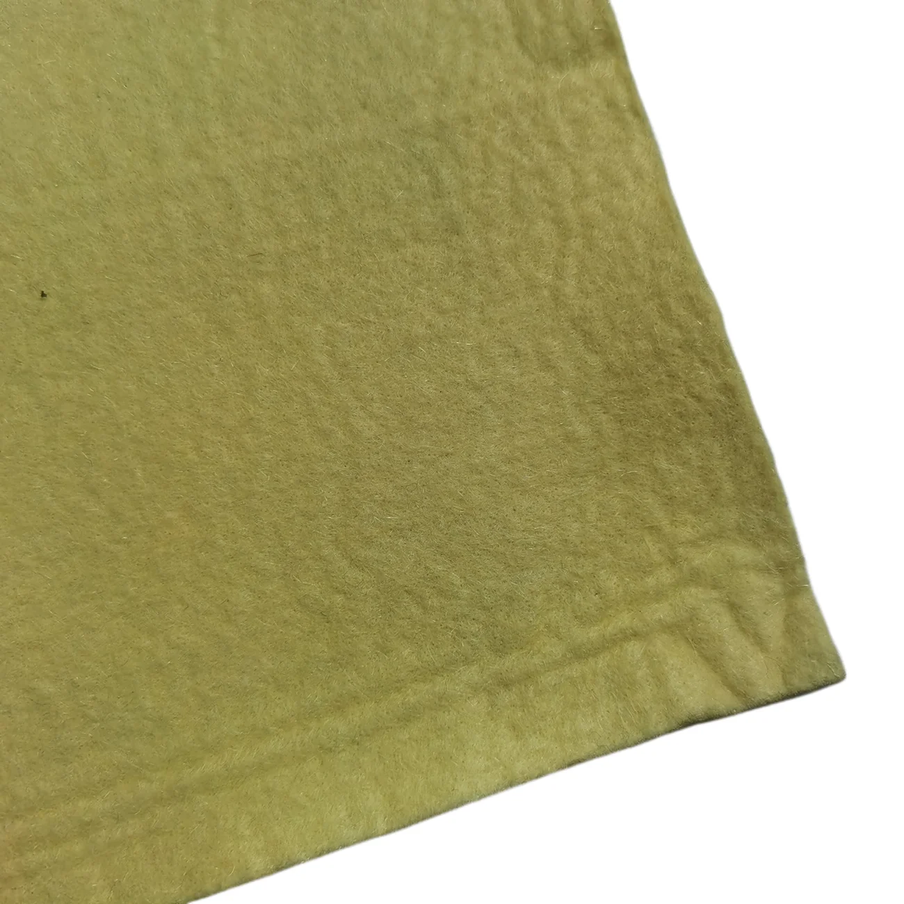 Corrosion resistant insulation cotton is a high-quality material used to make insulation product linings