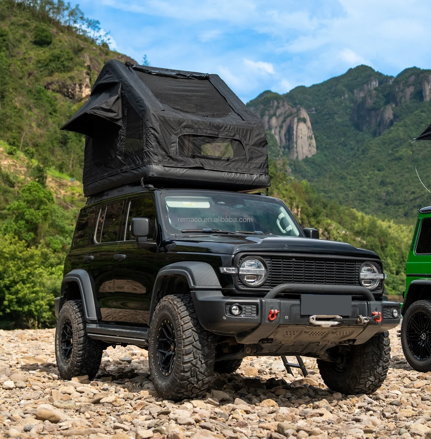 Remaco Outdoor Camping New Style Inflatable Floating Tent Large Space Air Column Inflatable Car Roof Top Tent