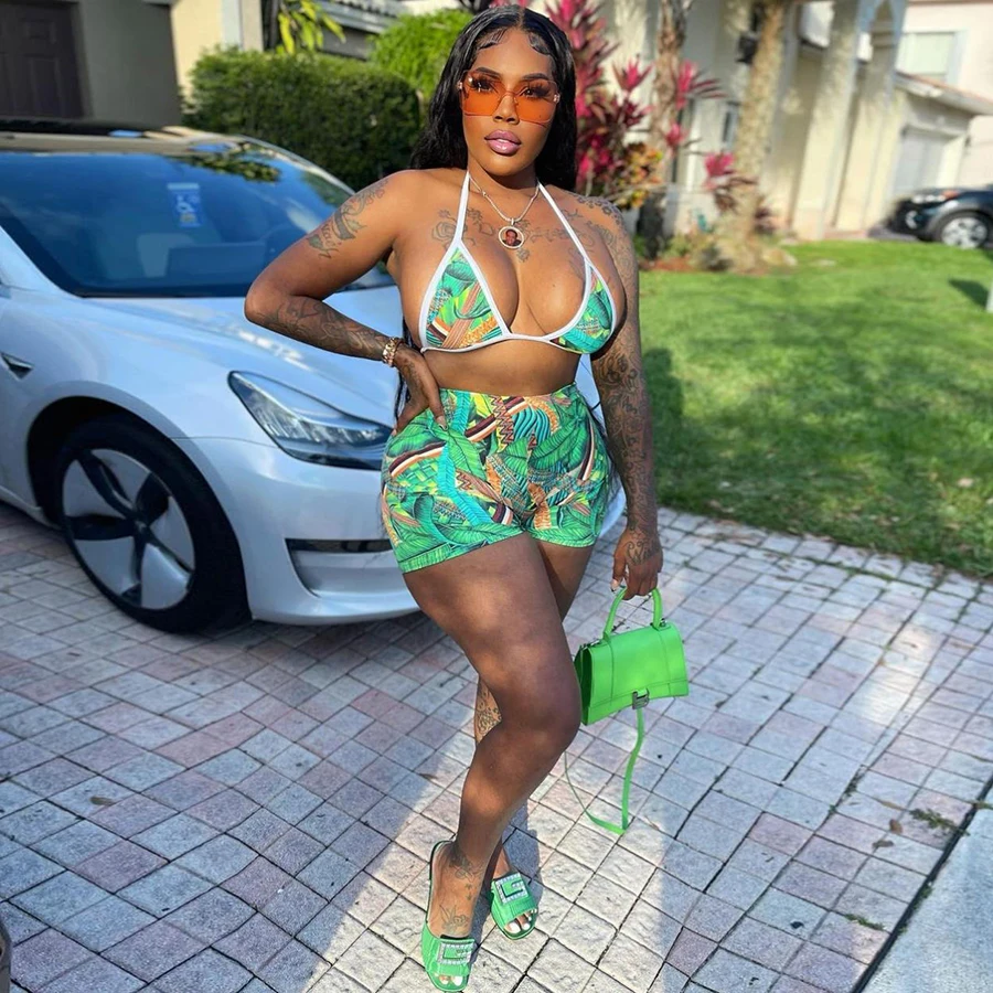 Nibber K22S13102 2022 оптовая продажа индивидуальный принт из двух частей женское сексуальное бикини с лямкой на шее и повседневные эластичные шорты комплект пляжной одежды