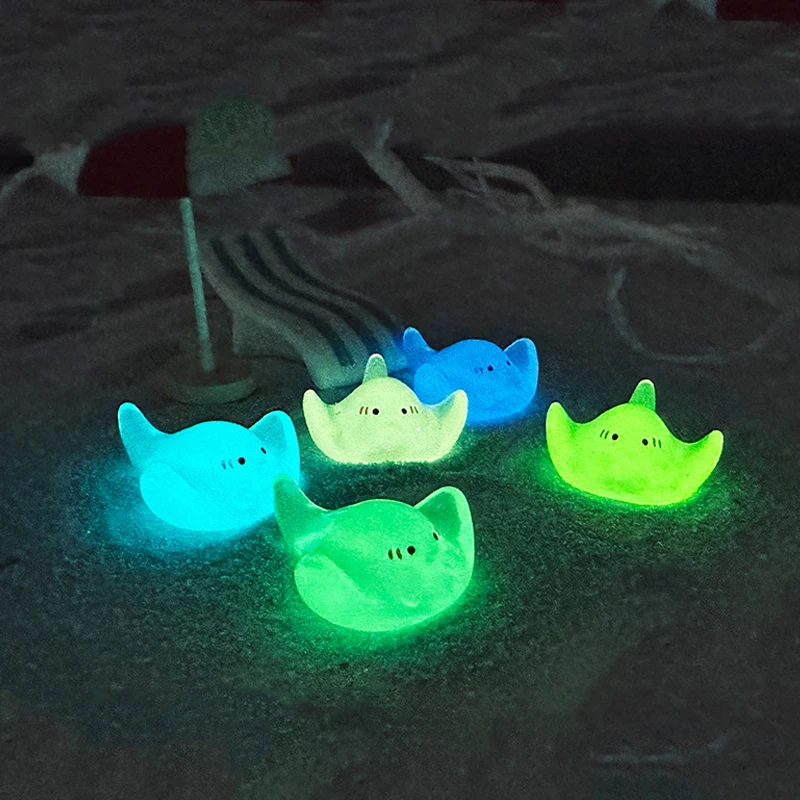 10 pcs/set Luminous Glowing Resin Ray Devil Fish Ornaments for Fishbowl Garden Yard Landscape Decorations Desktop Craft Decor