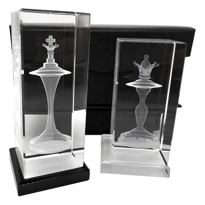 Customized 3d Laser Engraving Crystal Glass Cubes Unique International Chess Game Set Crystal Blocks Gift