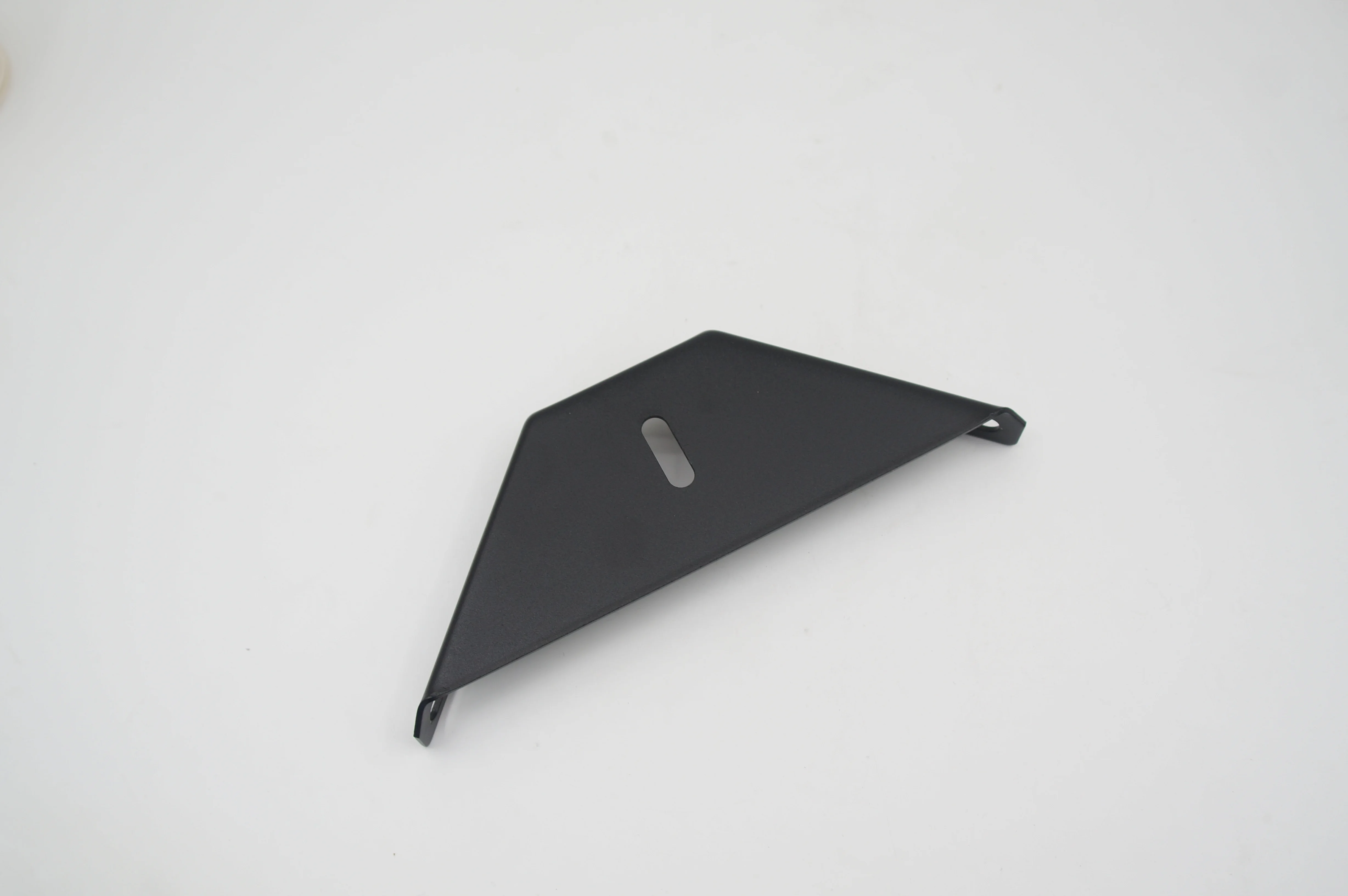 Durable Good Price Anti-rust Furniture Accessories Bed Corner Metal Stamped Painted Connection Corner Code