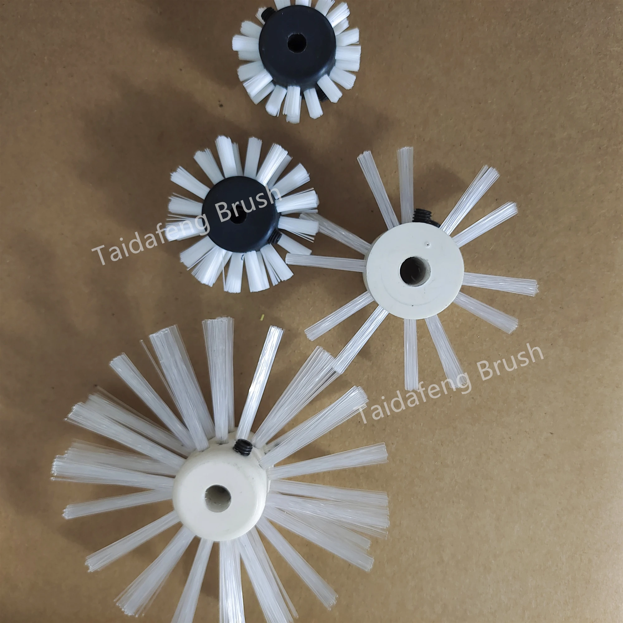 TDF Nylon Bristle Small Wheel Brush on Pipe Coating for Spraying Descaling