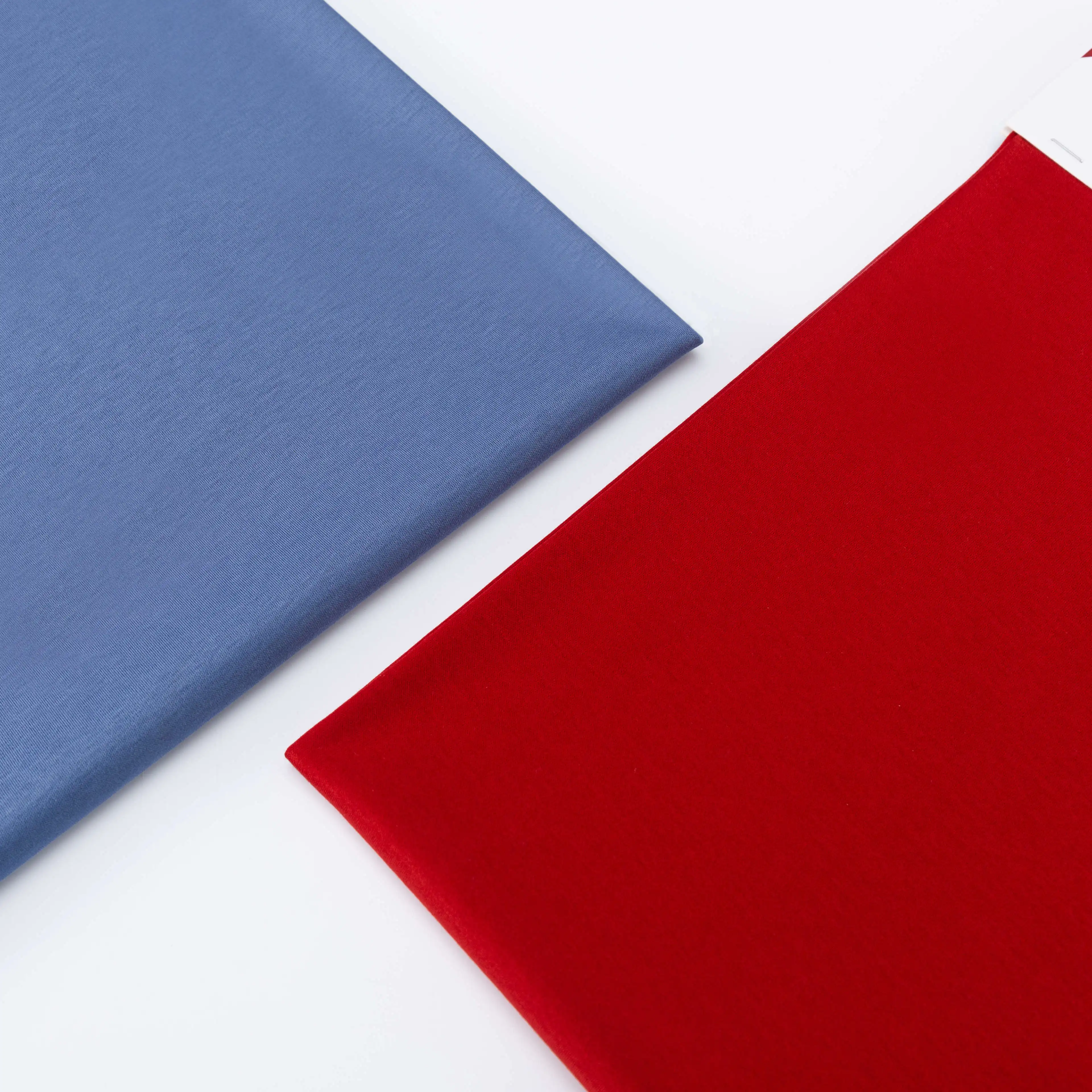 Wholesale 100% Long staple Pure 210Ggsm Cotton Comfortable Double sided Mercerizing Tabby Cotton Fabric For Garment