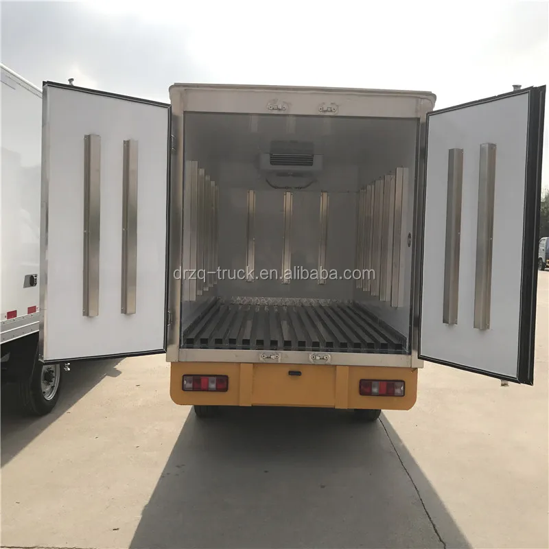 Loading capacity of  2T 3T Refrigerated Truck fridge Truck Chiller Freezer Van Box for fresh vegetable meat food