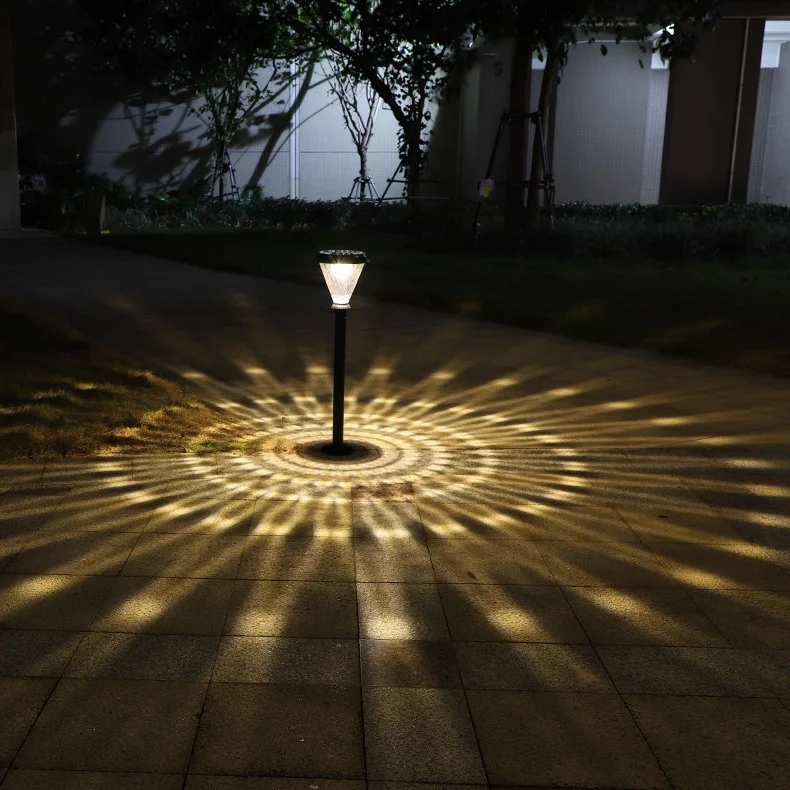 Energy Saving Household Garden Villa Courtyard Waterproof IP65 Led Solar Lawn Lamp