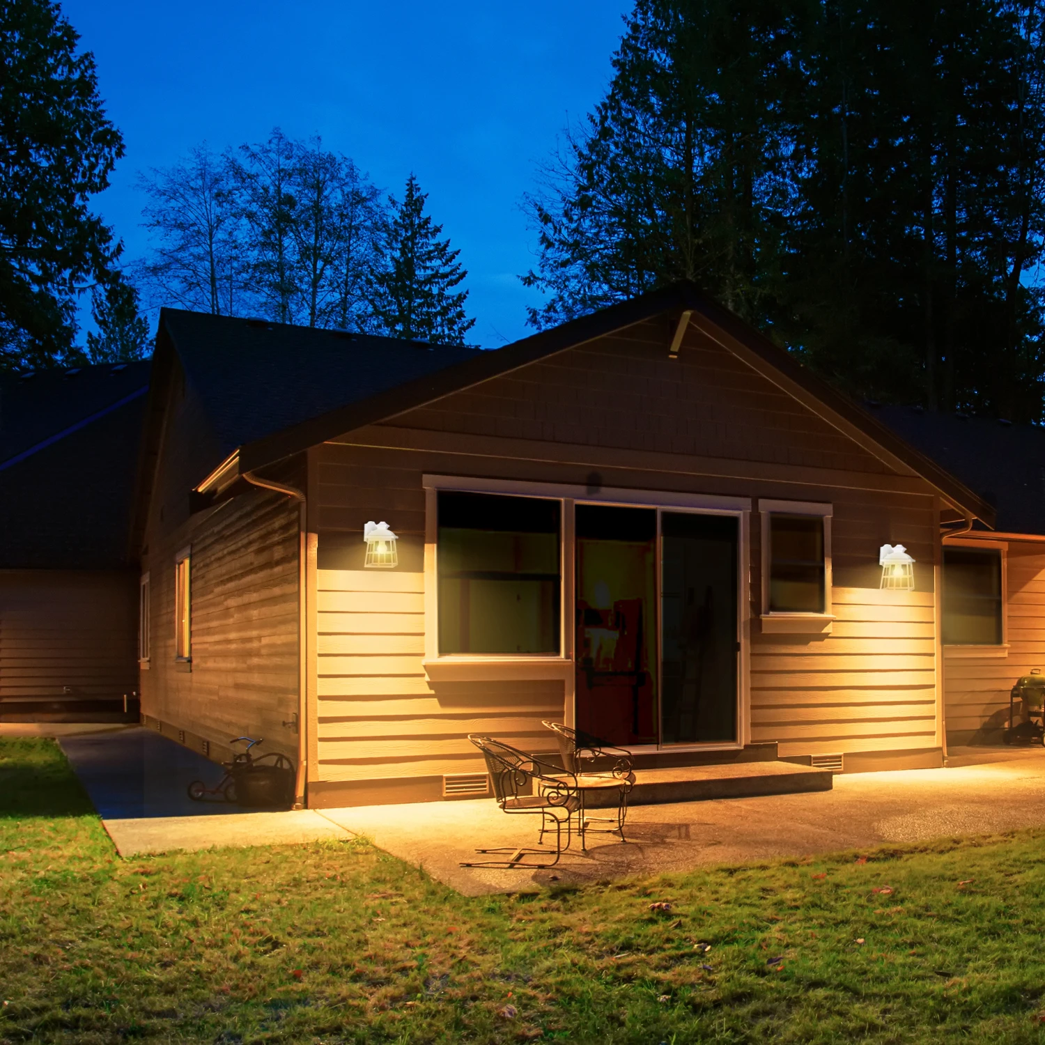 Exterior Wall Light Garden Light E27 Wall Lantern P747 Plastic for Street garden Outdoor Lighting Lantern wall lamps